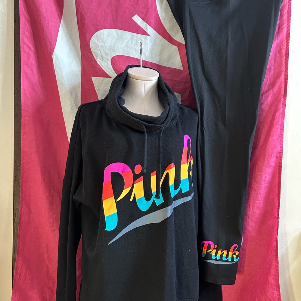 Black Hoodie and leggings Set with Rainbow Logo - Picture 1 of 4
